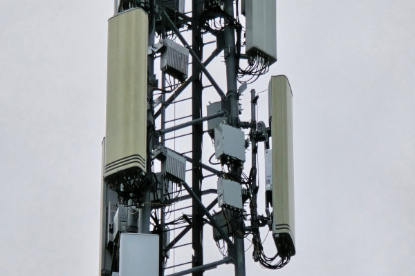 KPN breidt aantal sites met massive mimo 3500MHz uit met nieuw type antenne